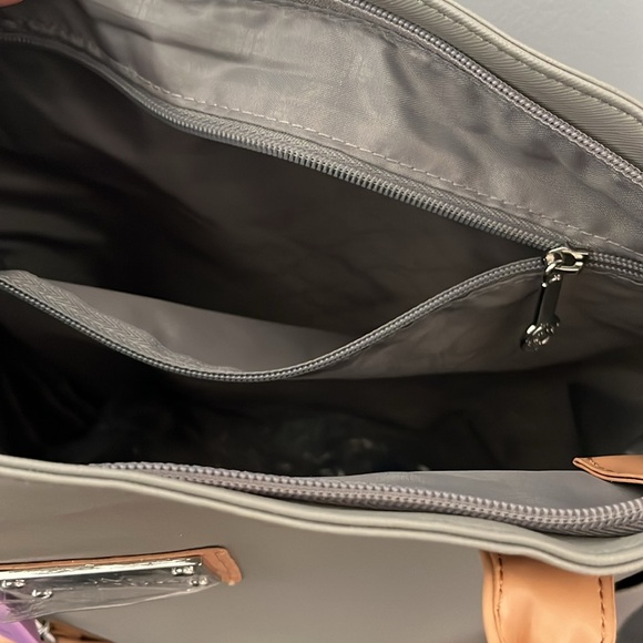 Clothes It All St Tropez Collection Grey Leather Tote by Joy Mangano - Picture 7 of 10